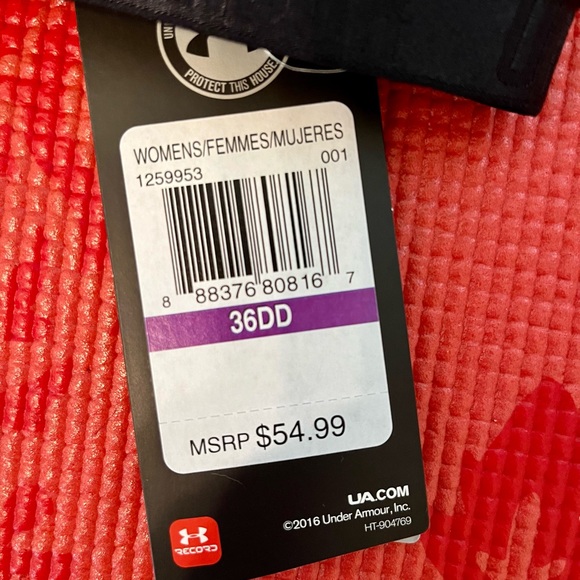 Brand new Under Armour Heat Gear athletic bra, size 36DD. - Picture 2 of 6